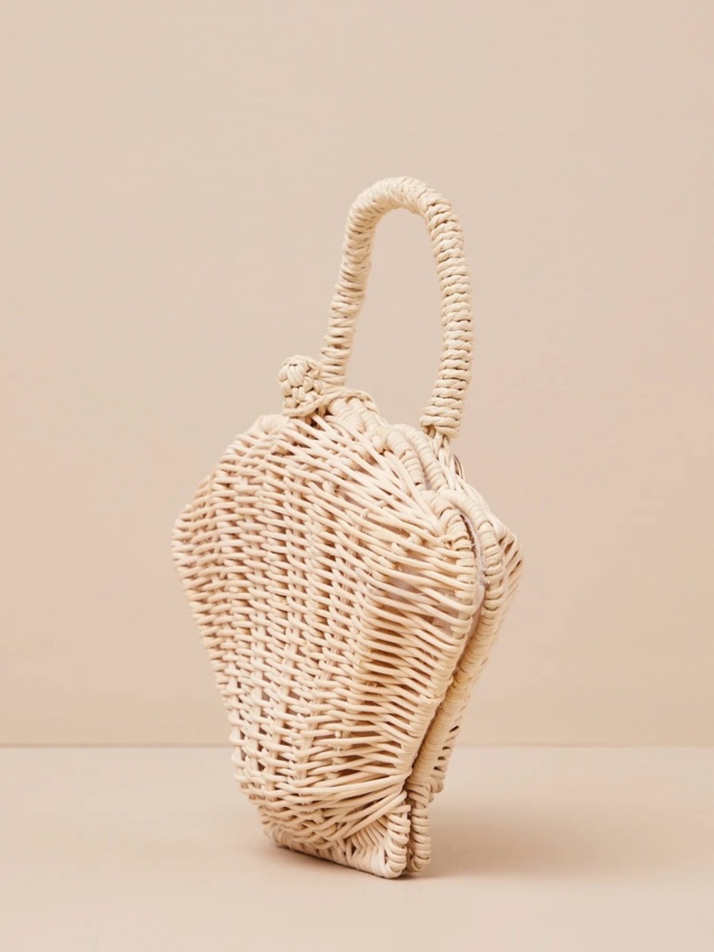 Seashell Woven Pearl Purse - Picture 4 of 7